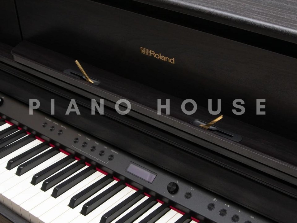 ROLAND LX-705 DR - Góc nhìn thực tế 6